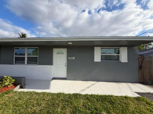 6884 Sw 15th St, North Lauderdale, FL, 33068-4310 | Card Image