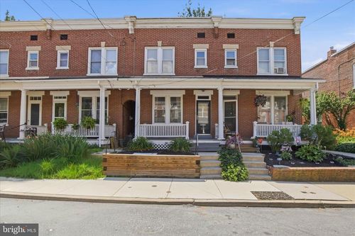 520 Lancaster Ave, LANCASTER, PA, 17603-2815 | Card Image