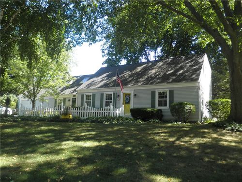 173 Mulberry Dr, Farmington, NY, 14425-7055 | Card Image