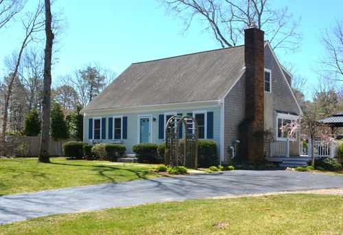 5 Nottingham Dr, East Sandwich, MA, 02537-1315 | Card Image