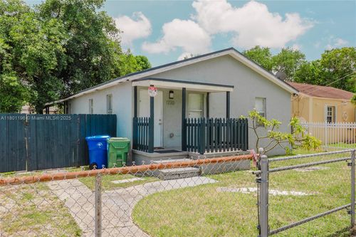 1730 Nw 58th St, Miami, FL, 33142-2422 | Card Image