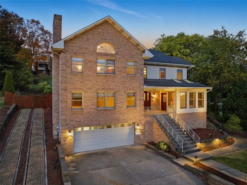 547 Gallion Ave, Brookline, PA, 15226-1515 | Card Image