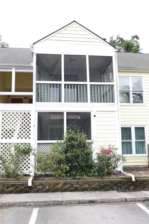 403 Sunnyside Way, Summerville, SC, 29485-4122 | Card Image