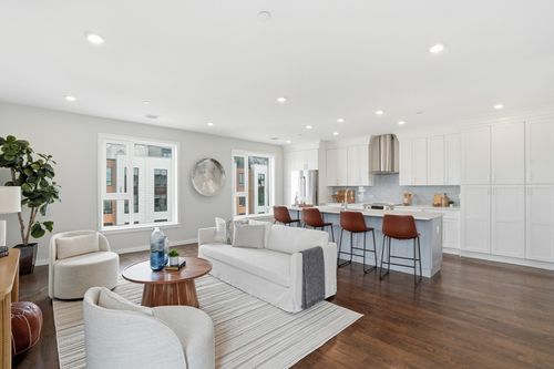 601-267 Old Colony, Boston, MA, 02127 | Card Image