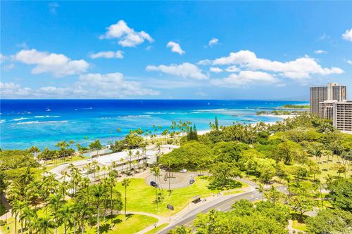 2011-223 Saratoga Rd, Honolulu, HI, 96815-1942 | Card Image