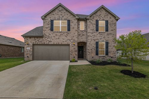 1517 Sawyer Dr, Aubrey, TX, 76227-3757 | Card Image