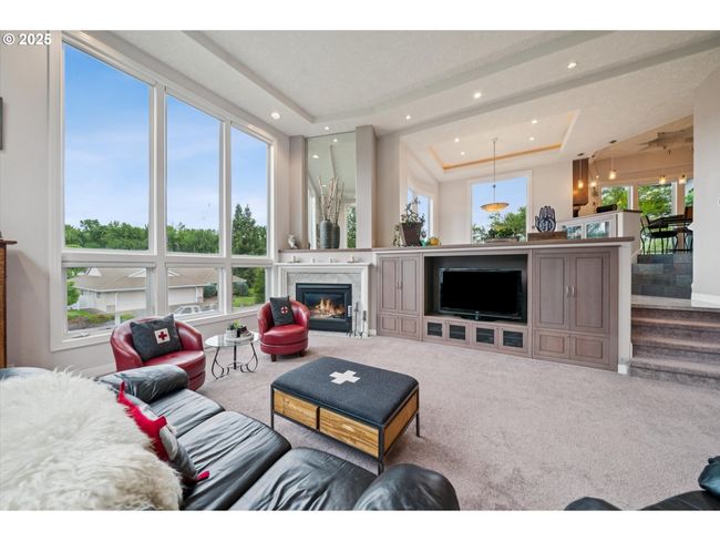 1276 Nw Meadows Dr, House other with 4 bedrooms, 3 bathrooms and 3 parking in McMinnville OR | Image 7