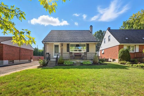 75 Glass Ave, London, ON, N5W1Z8 | Card Image