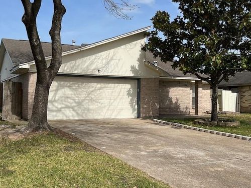 18734 Wood Glen Ln, Houston, TX, 77084-3832 | Card Image