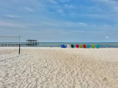 4321 Sunset Beach Blvd, Niceville, FL, 32578-4823 | Card Image