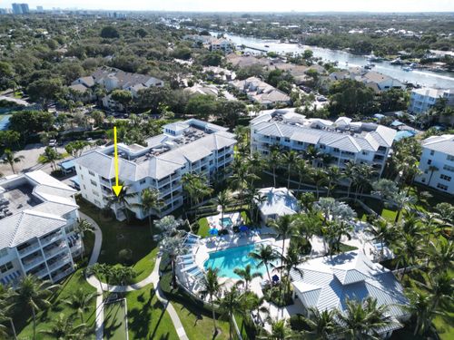 925-925 Bay Colony Dr S, Juno Beach, FL, 33408-2187 | Card Image