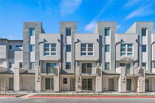 1822 W Bushell St, Anaheim, CA, 92805-6587 | Card Image