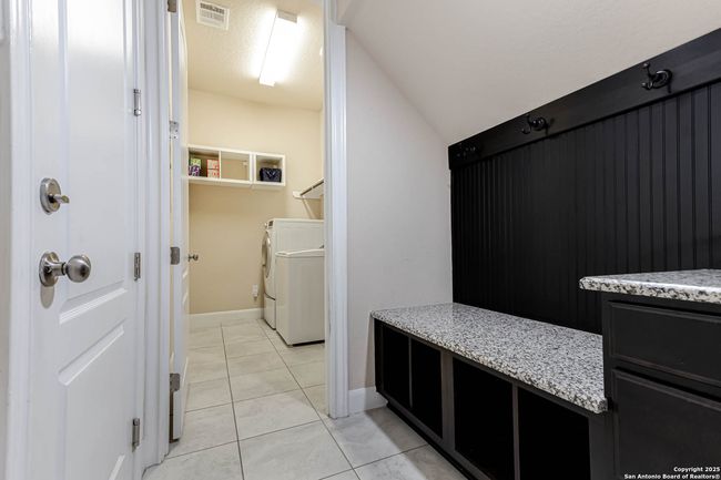 10539 Far Reaches Ln, House other with 5 bedrooms, 4 bathrooms and null parking in Helotes TX | Image 23