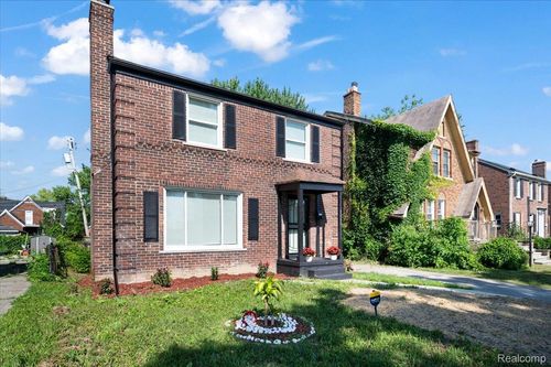 3666 Somerset Ave, Detroit, MI, 48224-3460 | Card Image