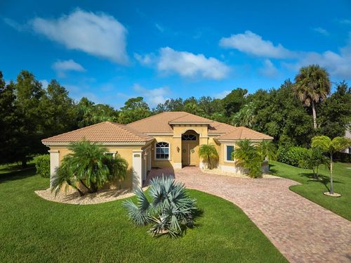 8300 Sw Cattleya Dr, Stuart, FL, 34997-4863 | Card Image