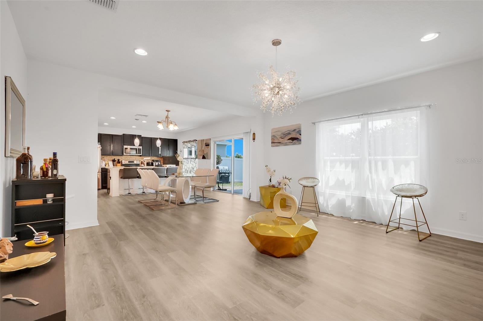 Residential Lease in DAVENPORT 5