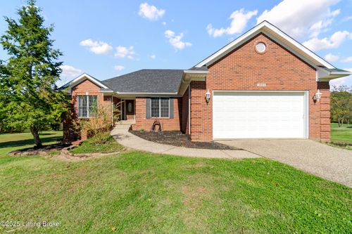 3809 Carriage Pointe Dr, Crestwood, KY, 40014-8537 | Card Image