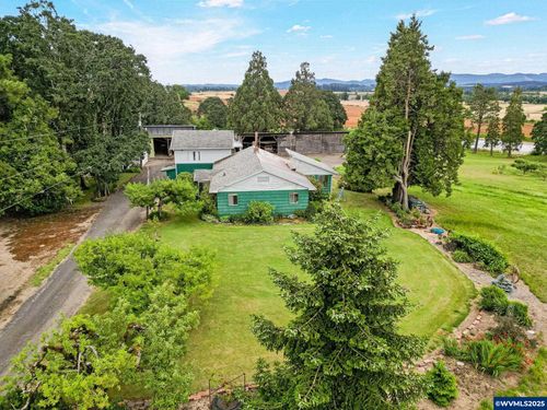 8645 Highland Rd, Independence, OR, 97351-9713 | Card Image
