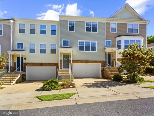 740 Pin Oak Ct, PRINCE FREDERICK, MD, 20678-6141 | Card Image