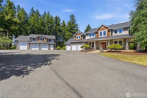 30217 Se Retreat Kanaskat Rd, Ravensdale, WA, 98051-9083 | Card Image