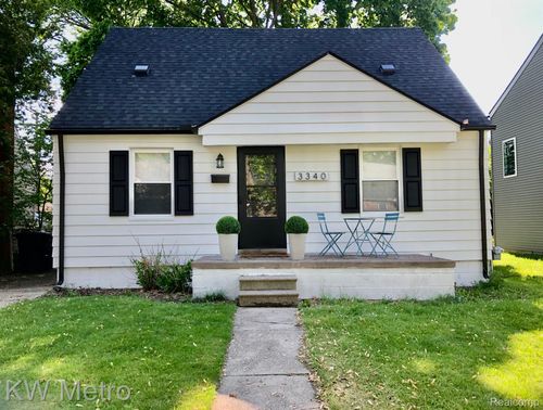 3340 Edgeworth St, Ferndale, MI, 48220-3422 | Card Image