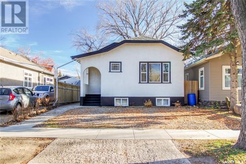 620 5th Ave N, Saskatoon, SK, S7K2R4 | Card Image