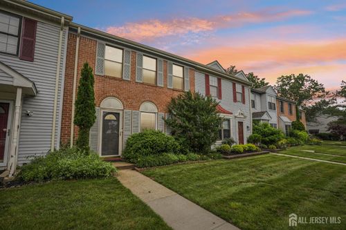 91 Pear Tree Ln, Franklin Park, NJ, 08823-1412 | Card Image