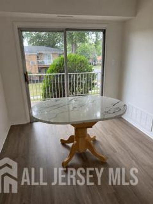 24-49 Garden View Ter, East Windsor, NJ, 08520-4649 | Card Image