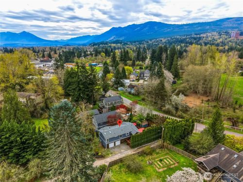 7731 Cedar Pl Se, Snoqualmie, WA, 98065-9541 | Card Image