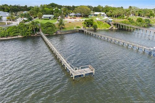99 Ridge Cir, Fort Pierce, FL, 34982-7801 | Card Image