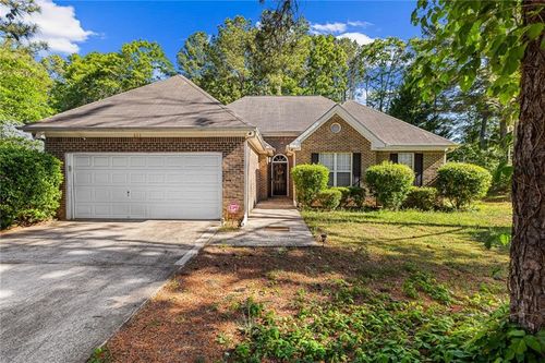 825 Lincoln Sq, Locust Grove, GA, 30248-3193 | Card Image