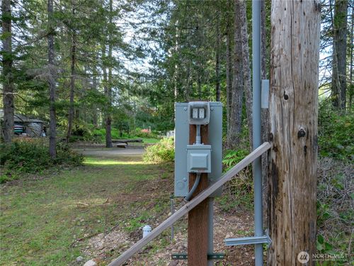 30 E Glenmorgan Ct, Shelton, WA, 98584-9623 | Card Image