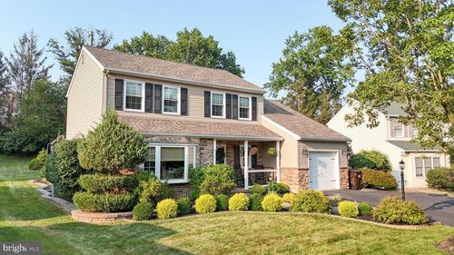 112 Fox Hunt Dr, SOUDERTON, PA, 18964-1981 | Card Image