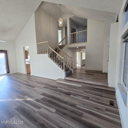 1804 Quail Run Rd, Reno, NV, 89523-1800 | Card Image
