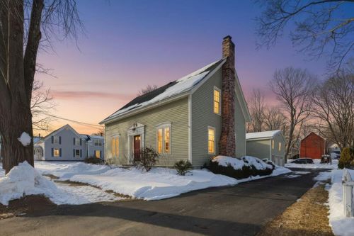 15 Green Street, Gorham, ME, 04038 | Card Image