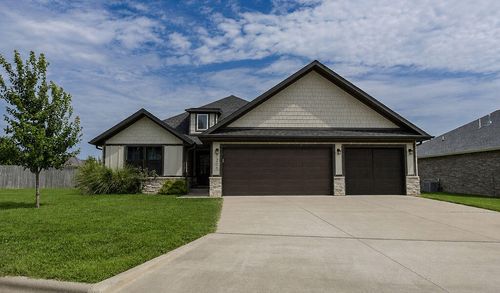 1205 W Denali Dr, Nixa, MO, 65714-9169 | Card Image
