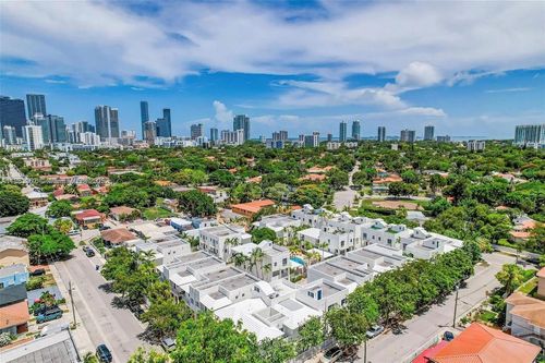 1-1043 Sw 9th Ct, Miami, FL, 33130-3759 | Card Image