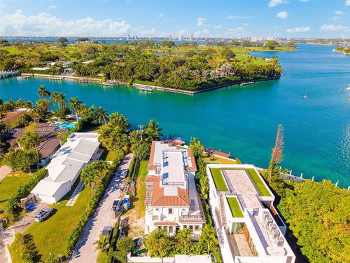 919 92nd St, Surfside, FL, 33154-3023 | Card Image