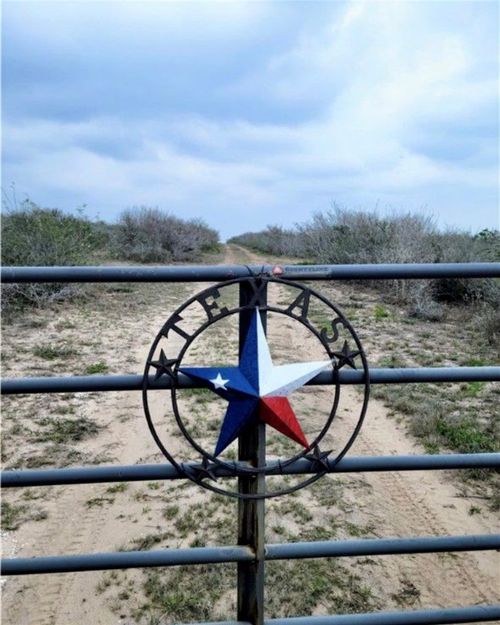 132 Mesquite Spur, George West, TX, 78022 | Card Image