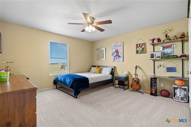 Upstairs bedroom | Image 14