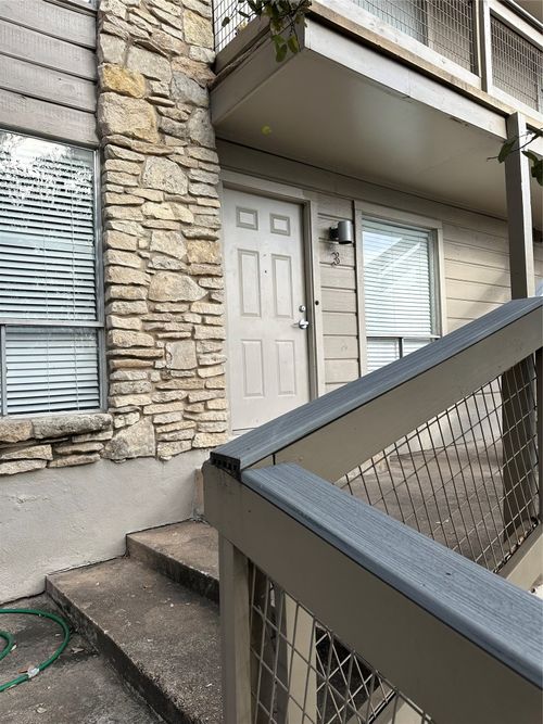 unit-3-100 Blue Ridge Trl, West Lake Hills, TX, 78746-5976 | Card Image