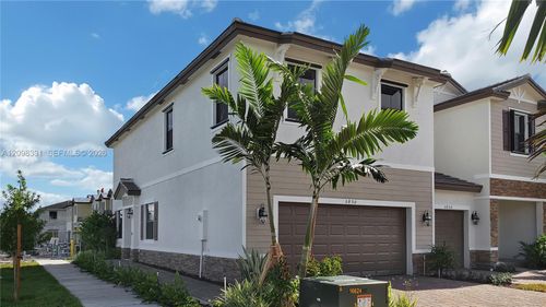 5850 Clydesdale Ct, Davie, FL, 33314 | Card Image