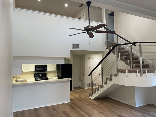2404 Villa Ct, Townhouse with 2 bedrooms, 2 bathrooms and null parking in Tyler TX | Image 7