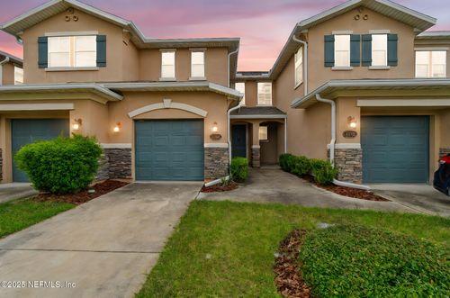 2360 Red Moon Dr, Jacksonville, FL, 32216-4708 | Card Image
