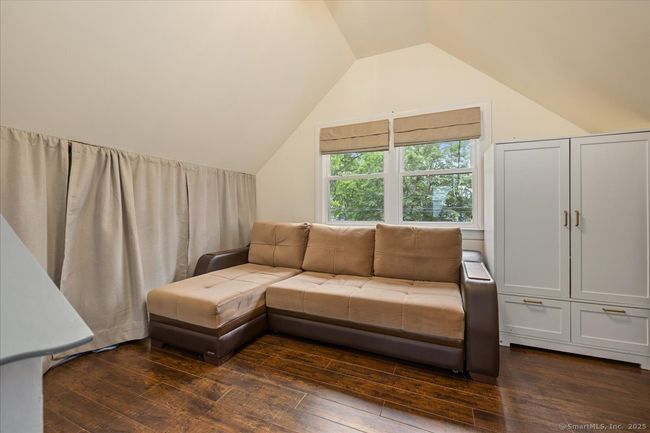54 Mcmullen Ave, House other with 3 bedrooms, 2 bathrooms and 4 parking in Stamford CT | Image 22