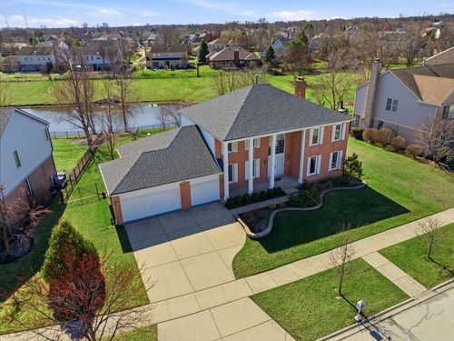 681 Castlerea Ln, Des Plaines, IL, 60016-8732 | Card Image