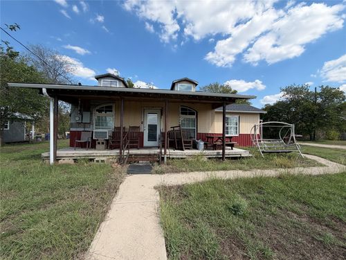 407 S Live Oak Ave, Hubbard, TX, 76648-2722 | Card Image