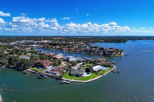 7692 Cove Ter, SARASOTA, FL, 34231-5310 | Card Image