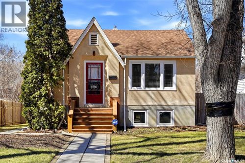 2228 Argyle St, Regina, SK, S4T3T1 | Card Image