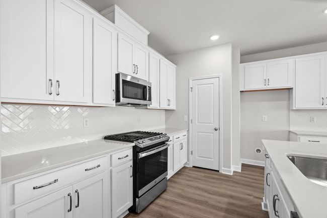 Kitchen | Image 35